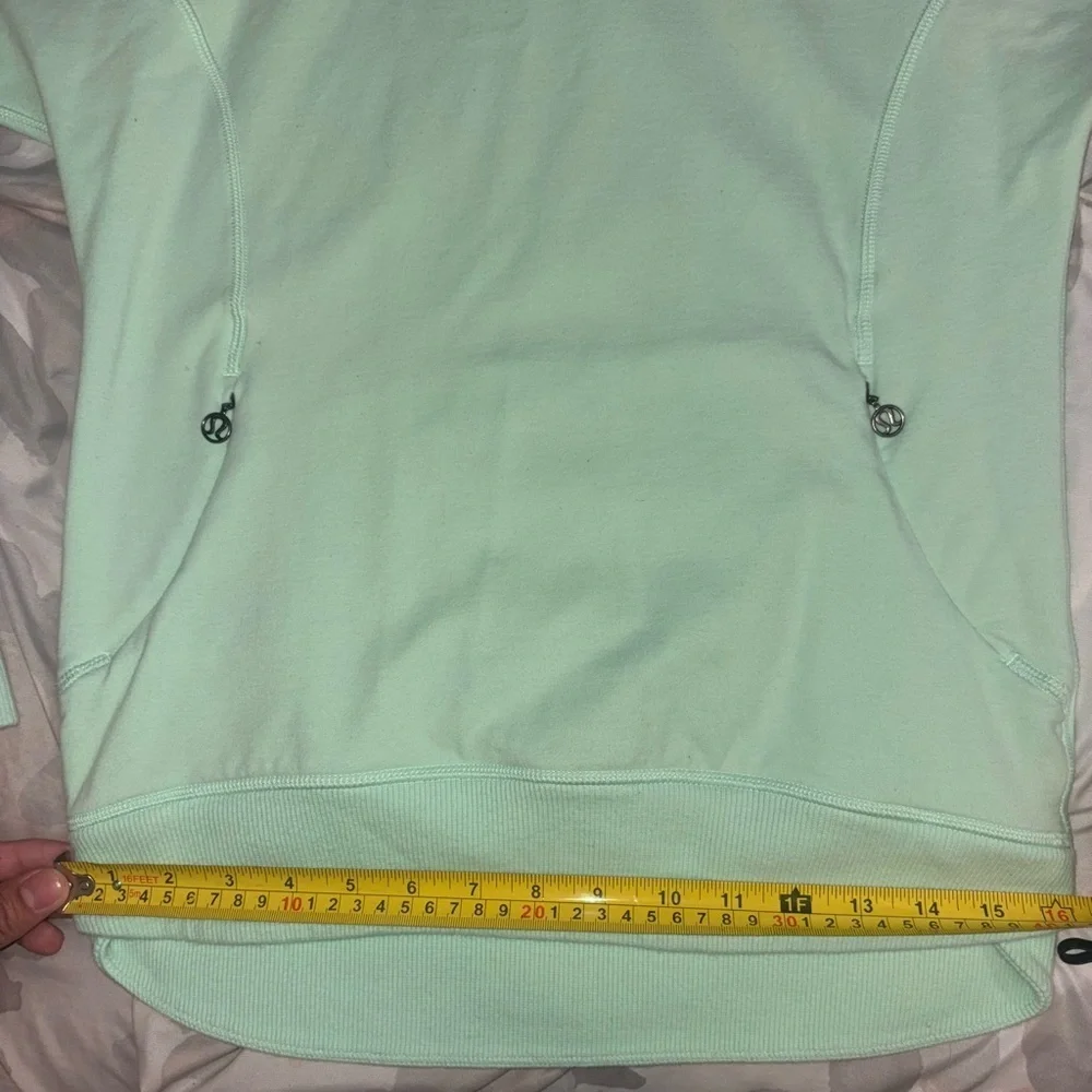 Lululemon Rest Day Pullover Mint Green Cowl Neck Sweatshirt Size 4